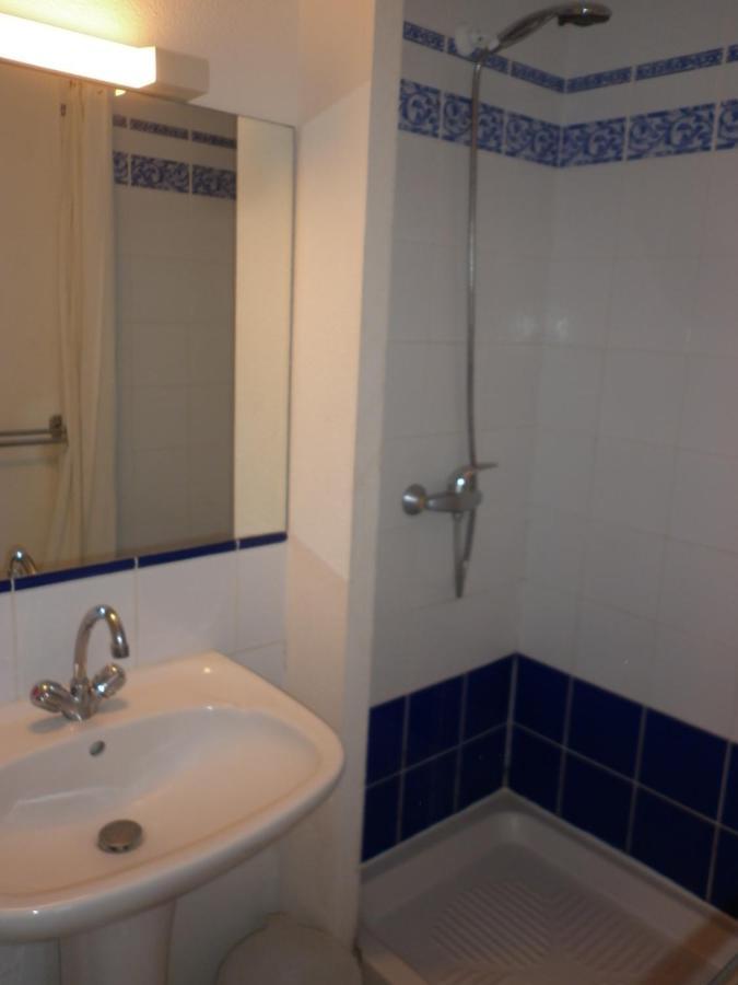 Les Amandines Villa Agde Exterior photo